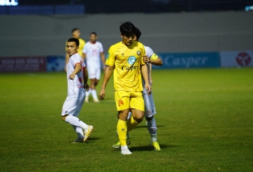 HLV Kim Sang Sik nhận tin buồn sát ngày U22 Việt Nam hội quân