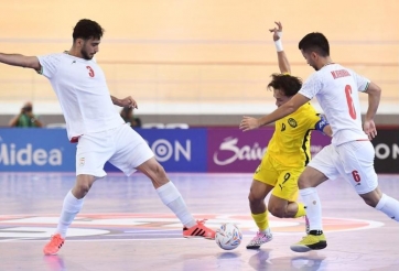 Malaysia thua đậm 1-4 trong ngày ra quân giải châu Á