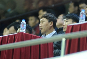 HLV Kim Sang Sik lập tức trở lại công việc, nhận quà lớn sau U23 châu Á