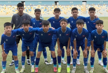 Thắng 2-0 đội Trung Quốc, đại diện Việt Nam vào bán kết giải quốc tế