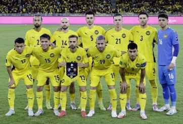 LĐBĐ Malaysia nguy cơ bị tăng nặng hình phạt, luật sư khuyên tiếp tục nhập tịch