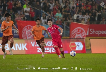 Đình Bắc chính thức lên tiếng giữa áp lực 'tịt ngòi' ở V-League