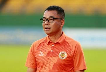 HLV Trần Tiến Đại bất ngờ tái xuất, dẫn đội đua trụ hạng V-League