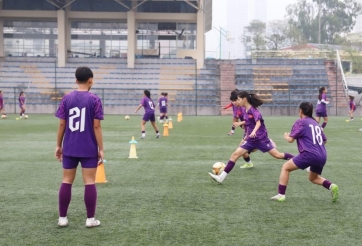 Hàng loạt cầu thủ trẻ Việt Nam lên đường sang Úc thi đấu