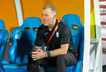 HLV châu Âu thừa nhận sự thật sau trận thua 0-1 tuyển Việt Nam