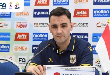 HLV Tây Ban Nha yêu cầu sử dụng VAR khi đấu Việt Nam ở bán kết