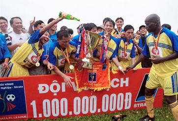 Nhìn lại chức vô địch gây tranh cãi nhất lịch sử V-League