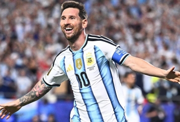 Phản ứng của thế giới bóng đá sau khi Messi lập hattrick lịch sử