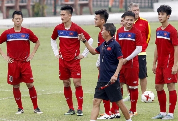 Trung vệ Việt Nam từng dự World Cup và hành trình đặc biệt nhất V-League