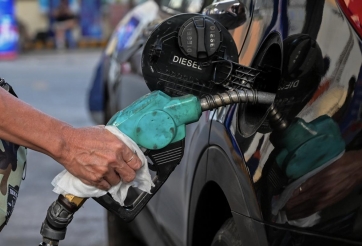 Giá xăng dầu hôm nay 28/6: Brent lao nhanh, WTI mất mốc