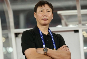 HLV Kim Sang-sik đối diện 'bài toán khó', chỉ có duy nhất một lời giải