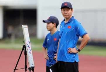 Lộ 'công thức vàng' HLV Kim Sang-sik sử dụng để bảo vệ ngôi vương Đông Nam Á