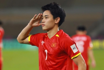 Đình Bắc gây sốt trước AFF Cup, vượt mặt các đàn anh tại ĐT Việt Nam