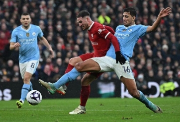 Man City bất ngờ nhắm sao Liverpool khiến nhà vô địch thế giới lo lắng