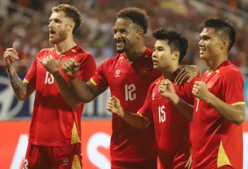 CĐV Malaysia tâm phục khẩu phục, thừa nhận Việt Nam ở đẳng cấp khác