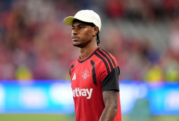 Rashford cảm ơn Carragher vì đã 'bịt miệng' Neville