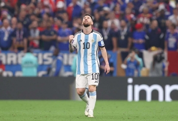 Ngôi sao MU sẵn sàng sát cánh cùng Messi lần cuối
