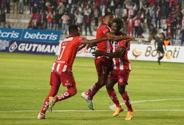 Nhận định Nueve de Octubre vs Tecnico U: Thế trận cân bằng