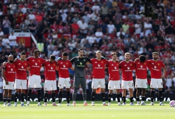 Tin MU hôm nay 20/8: Neville 'quay xe'; Bộ sáu 'siêu đẳng' của Amorim lộ diện