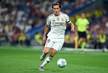 Cựu sao MU chơi quá hay tại Real, Xabi Alonso phấn khích tột độ