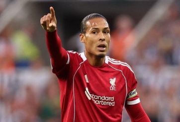 Van Dijk phản pháo những người hoài nghi Liverpool: “Họ chỉ đang cay cú”