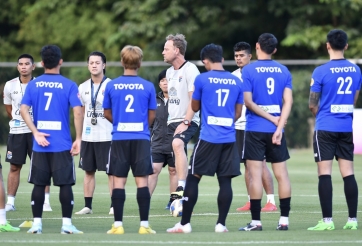 'Biến căng' ĐT Thái Lan: HLV Polking cạch mặt CLB lớn nhất nhì Thai League?