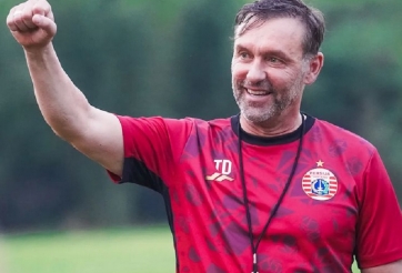 HLV nước ngoài tại Indonesia thừa nhận 'mất hết động lực' sau thảm kịch bóng đá