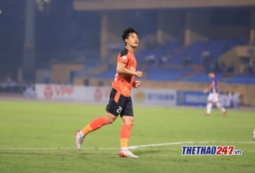 CHÙM ẢNH: Sao trẻ U23 Việt Nam có hành động đẹp với đồng đội dính chấn thương