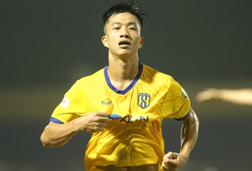 Tiền đạo ĐT Việt Nam chính thức tiết lộ lý do 'phá vỡ' hợp đồng với SLNA