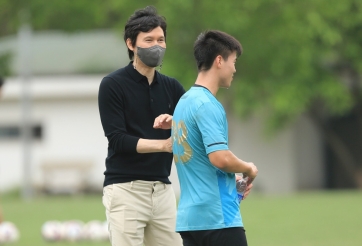 Tân HLV trưởng CLB Hà Nội là người quen của HLV Park Hang Seo