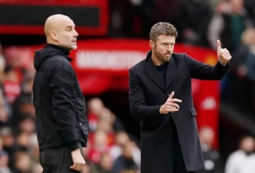 Huyền thoại Liverpool chỉ ra cách Michael Carrick hủy diệt Man City