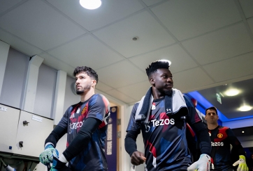 MU sắp tống khứ thủ môn nhận 150 bàn thua sau 100 trận