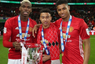 Ngôi sao từng chơi hơn 200 trận cho MU lâm cảnh nợ nần