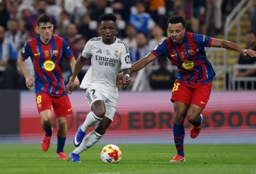 Thua Barca, Vinicius vẫn chạm cột mốc vĩ đại ở Real Madrid