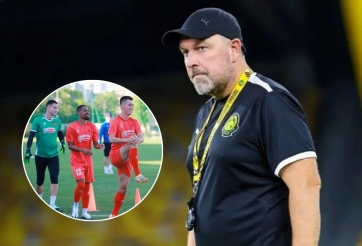 HLV ĐT Malaysia bất ngờ 'xem giò' dàn trụ cột tuyển Việt Nam