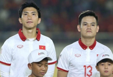 HLV Kim Sang Sik nhận tin vui từ 'cỗ máy tạt bóng' trước trận Malaysia