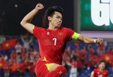 CĐV Trung Quốc dậy sóng khi Đình Bắc lập cú đúp danh hiệu trong 2 ngày