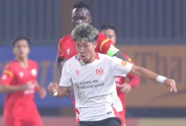 Việt kiều Khoa Ngô gửi thông điệp đặc biệt tới HLV Kim Sang Sik