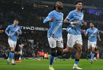 Thị uy sức mạnh, Man City áp sát ngôi đầu Arsenal