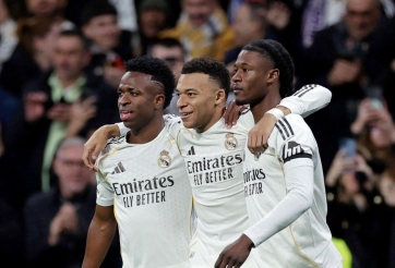 Đối thủ Ronaldo sắp 'rút ruột' Real Madrid bằng đề nghị khủng