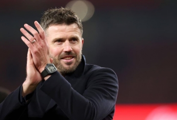 Thay Casemiro, MU chọn tiền vệ đa năng phòng ngự 'khá tốt’