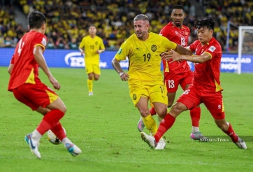 Báo Malaysia bất ngờ lên tiếng về phong độ 4 cầu thủ ĐT Việt Nam