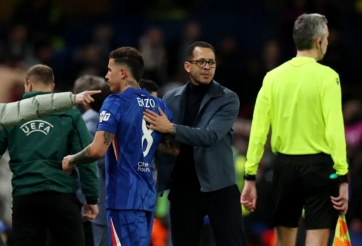 CĐV Chelsea phẫn nộ tột độ, CLB bị tố 'không nghiêm túc'