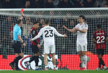 Maguire nhận thẻ đỏ, MU bị Bournemouth cầm hòa đáng tiếc