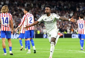 Vinícius lập cú đúp, Real Madrid thắng nghẹt thở derby Madrid