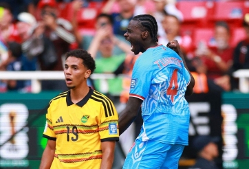 Cựu sao MU rực sáng, đưa đội nhà thẳng tới World Cup 2026