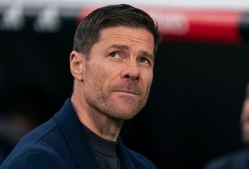 Không đến Liverpool, Xabi Alonso sẽ dẫn dắt đội bóng vĩ đại Ngoại hạng Anh