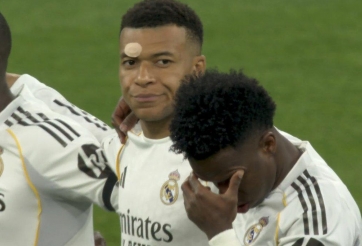 Trận Bayern vs Real chưa đá, Kylian Mbappe đã nổi giận trên sân