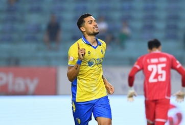 Hoàng Hên thăng hoa với hiệu suất 111 phút/bàn gây sốt V.League