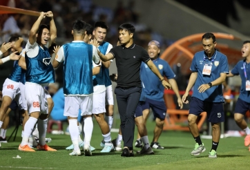 CLB ghi bàn ít nhất V.League bất ngờ chia tay HLV khi còn 5 vòng